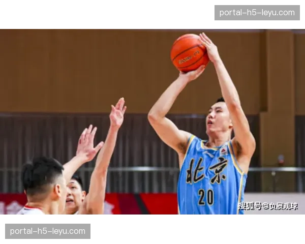 帕耶挂靴结束职业生涯，曾效力多支球队国家队38次出场