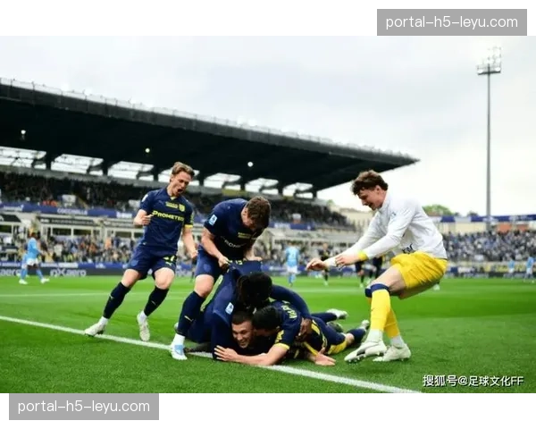 帕尔马1-1战平那不勒斯，意甲保级队主场顽强逼平欧战竞争者